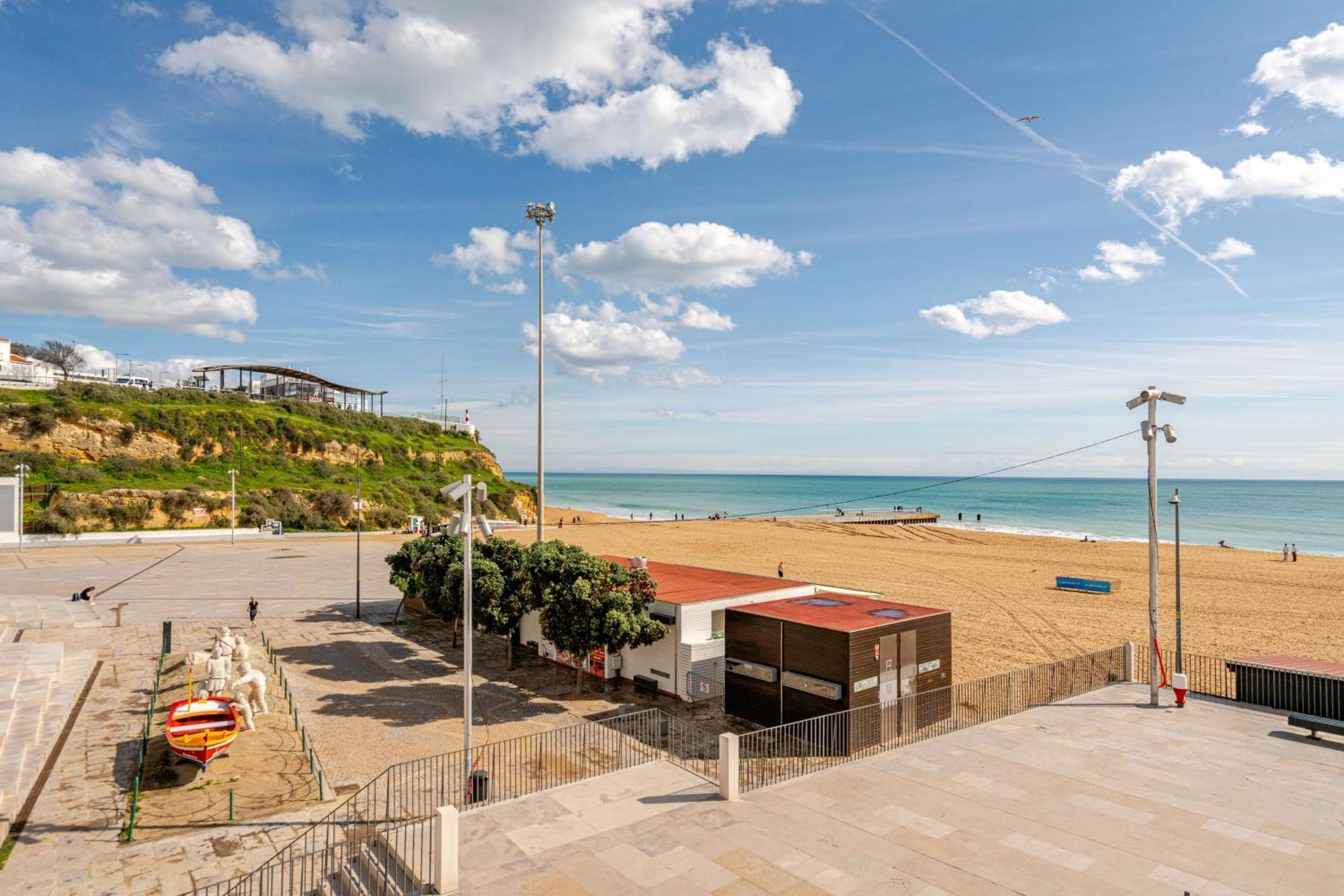 Down Town Beach House Albufeira Ngoại thất bức ảnh